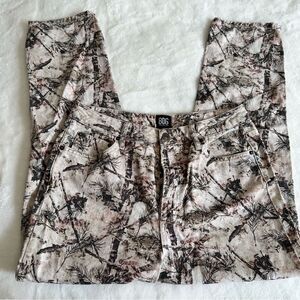 BDG Urban Outfitters Camo Jeans Slim Straight Size 31
